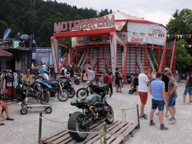 DSCF9701.jpg