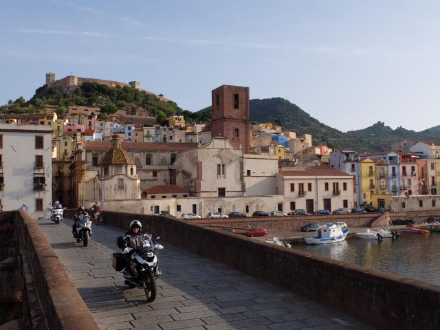 Agence de voyages  moto en Sardaigne - Italie.jpg